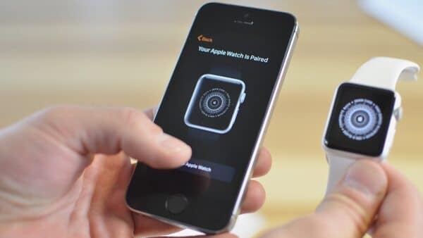 Ghép đôi đồng hồ thông minh Apple Watch với điện thoại iPhone mới nhanh chóng nhất.